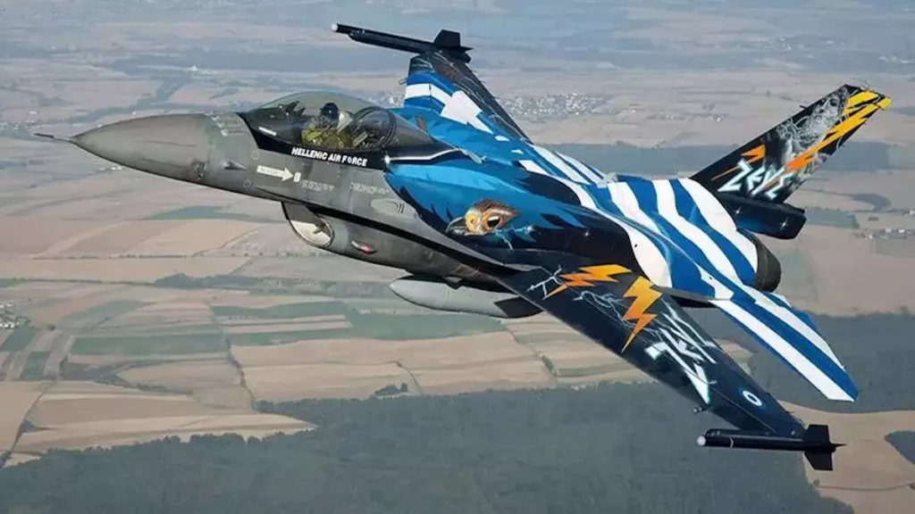 F-16 «ΖΕΥΣ» : Καθήλωσε τη Θεσσαλονίκη η εντυπωσιακή πρόβα τζενεράλε στον ουρανό της πόλης (vid)